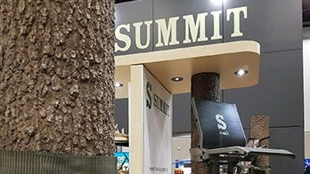 Summit Displays New Accessories at ATA Show in 2017